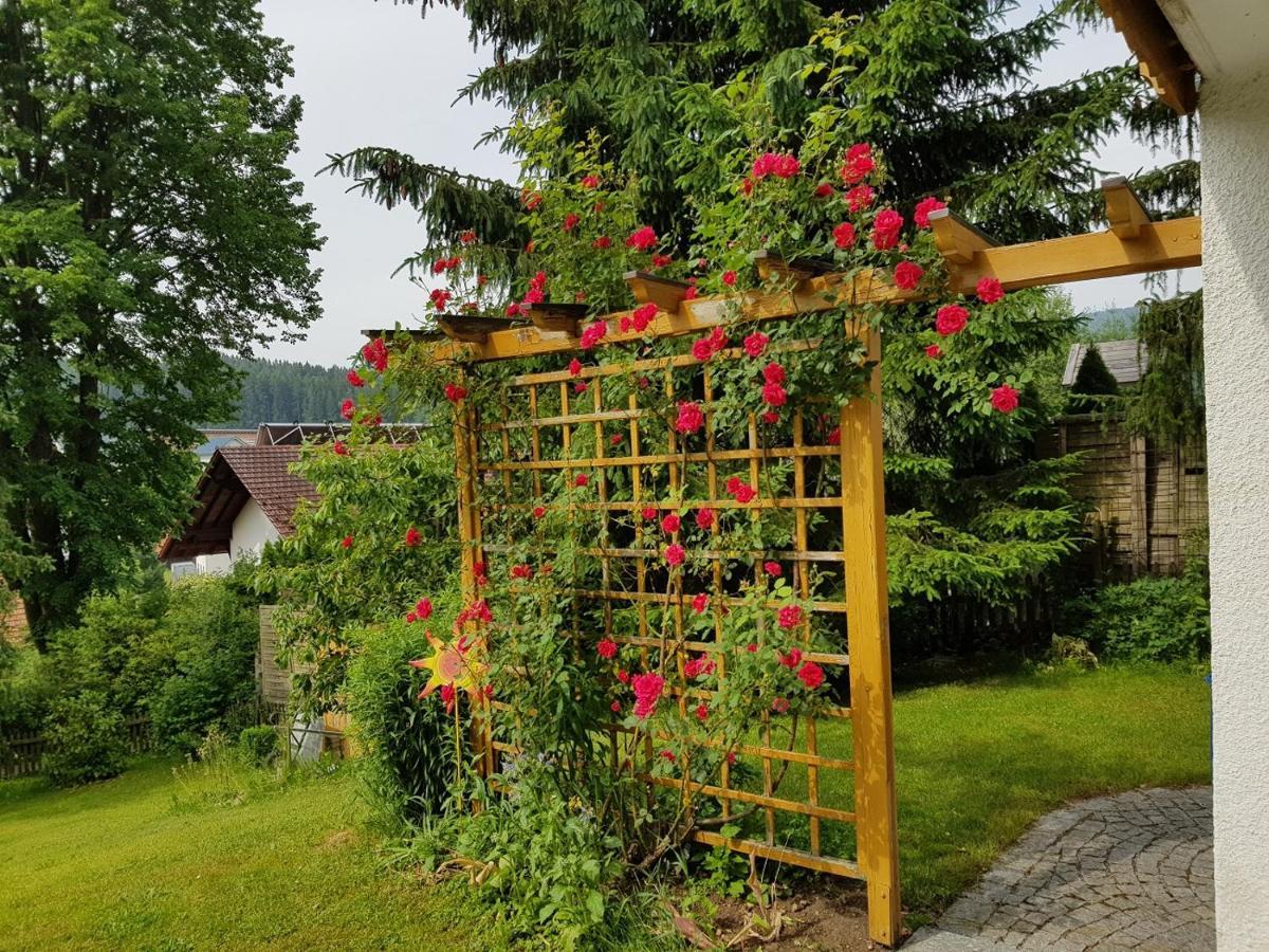 Ferienwohnung Am Kirchberg Achslach المظهر الخارجي الصورة