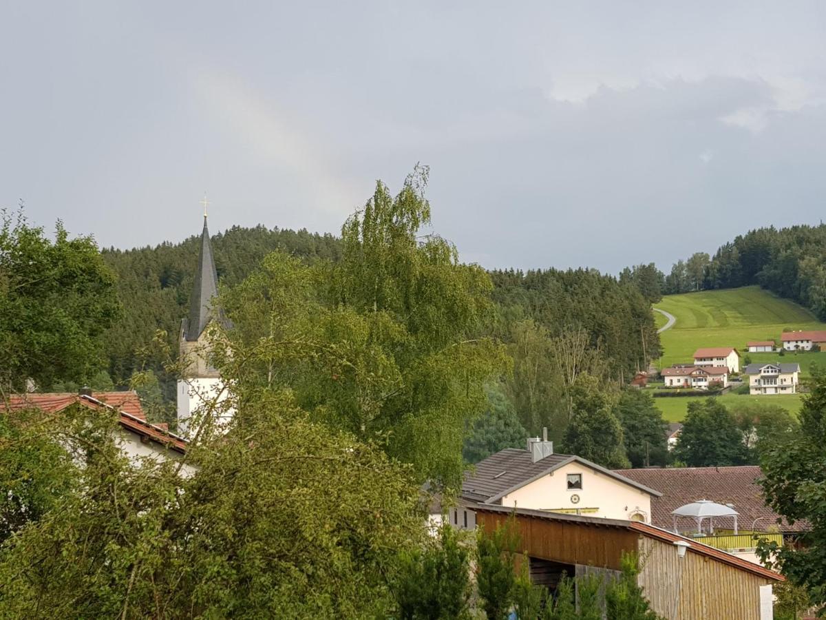 Ferienwohnung Am Kirchberg Achslach المظهر الخارجي الصورة