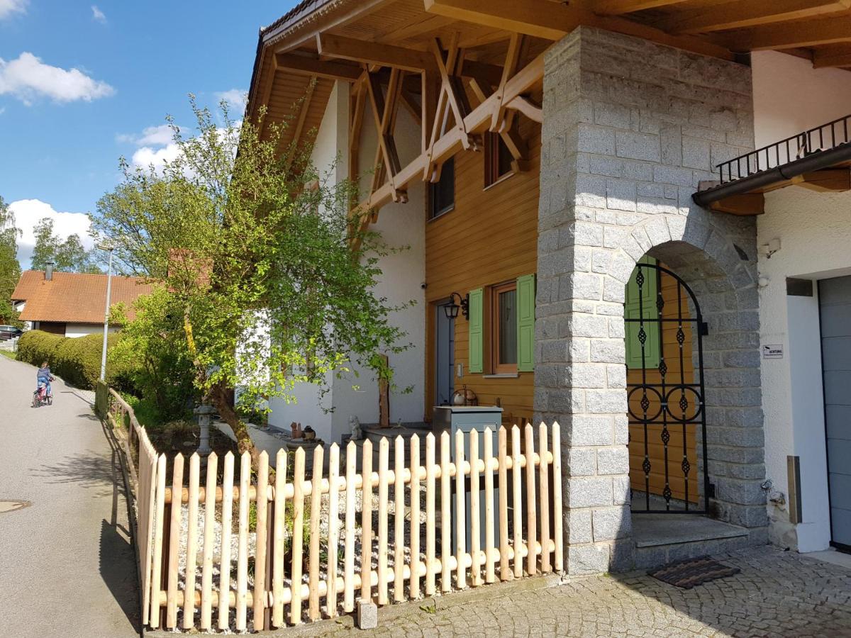 Ferienwohnung Am Kirchberg Achslach المظهر الخارجي الصورة